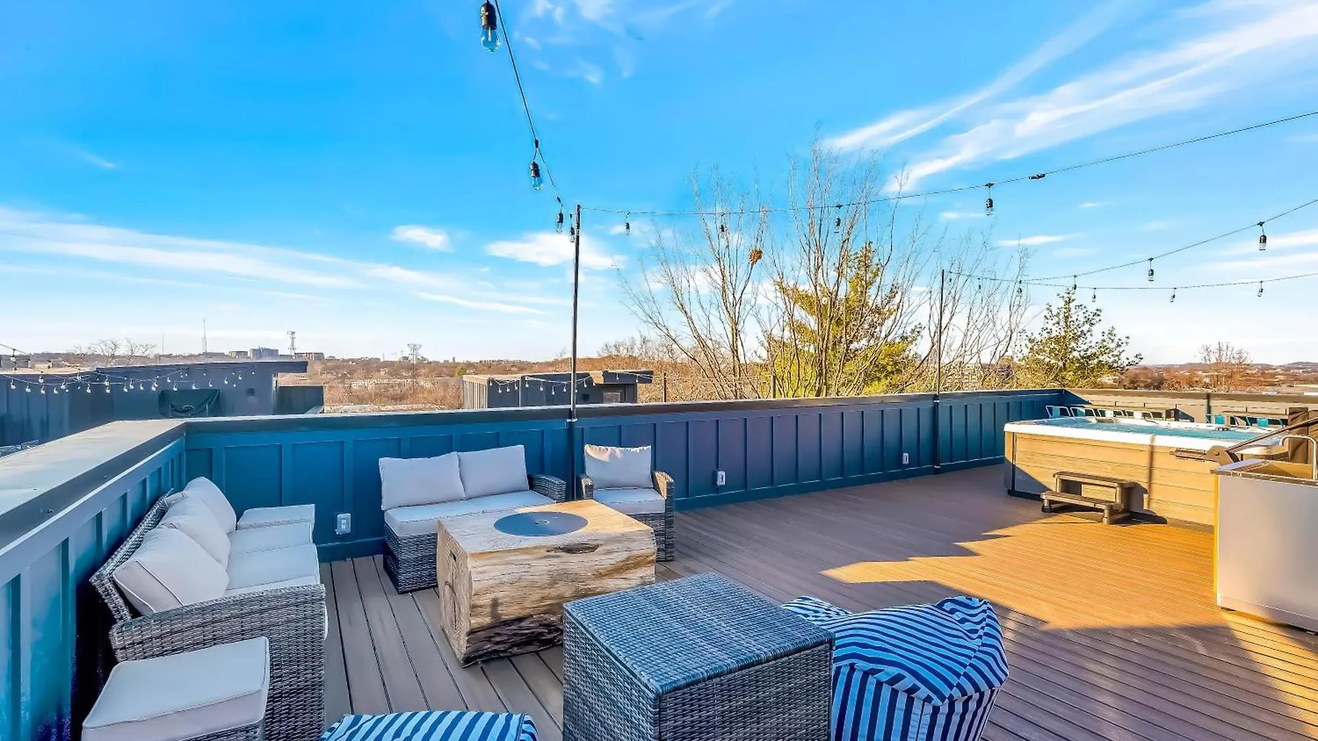 Rooftop Deck Hot Tub & Game Room In Nashville Casa vacanze