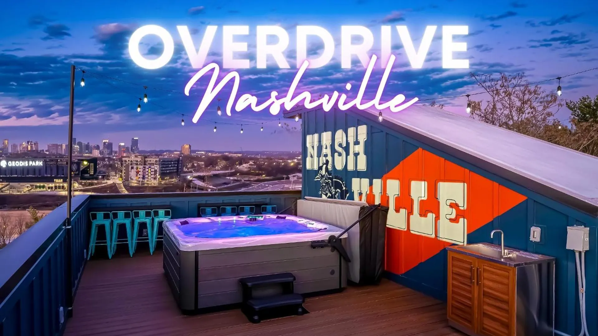 Rooftop Deck Hot Tub & Game Room In Nashville location